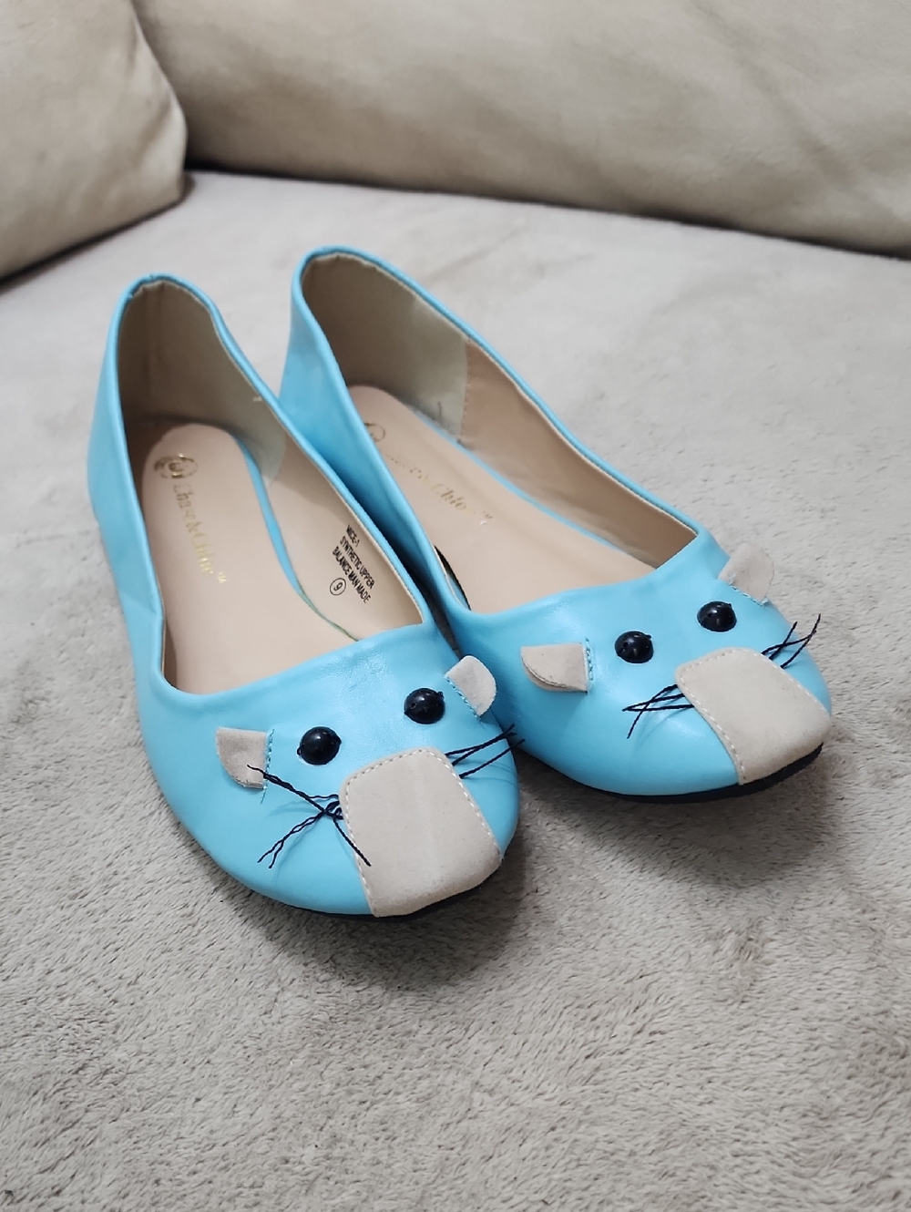 NWT.Chase + Chloe Turquoise Blue Leather Ballet Flats